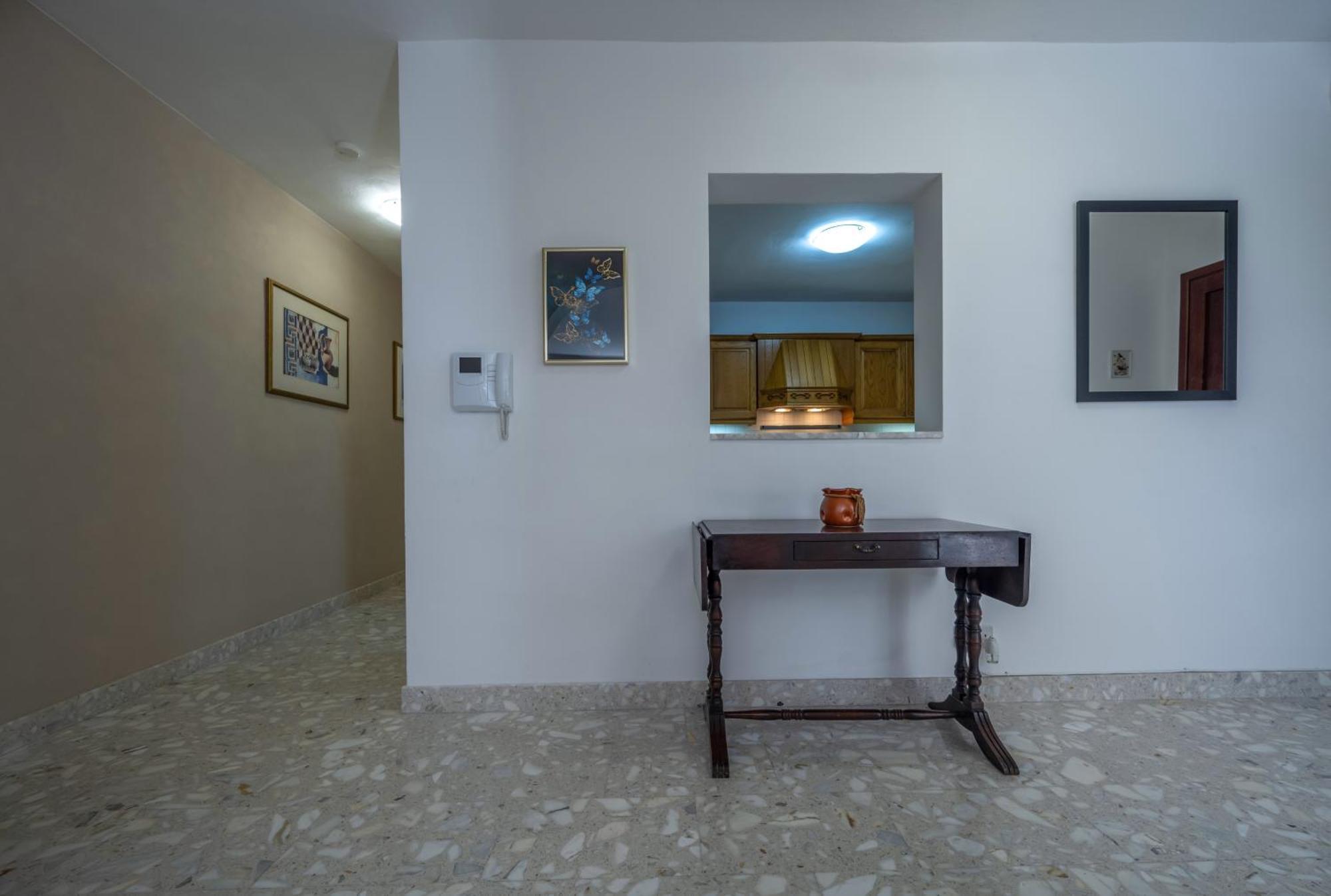 Spacious 3 Bedroom Apartment In The Heart Of St Julians San Ġiljan Extérieur photo